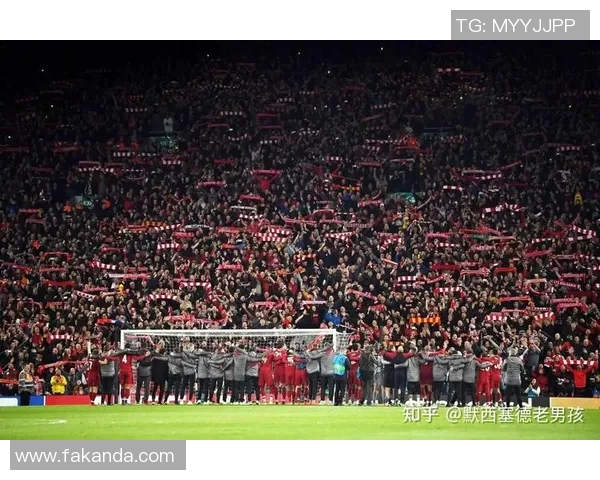 球星亲自打造室内足球场 为爱好者提供专业训练与娱乐新天地